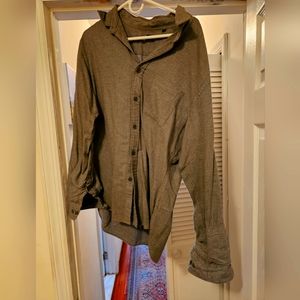 Uniqlo Button Down in Grey